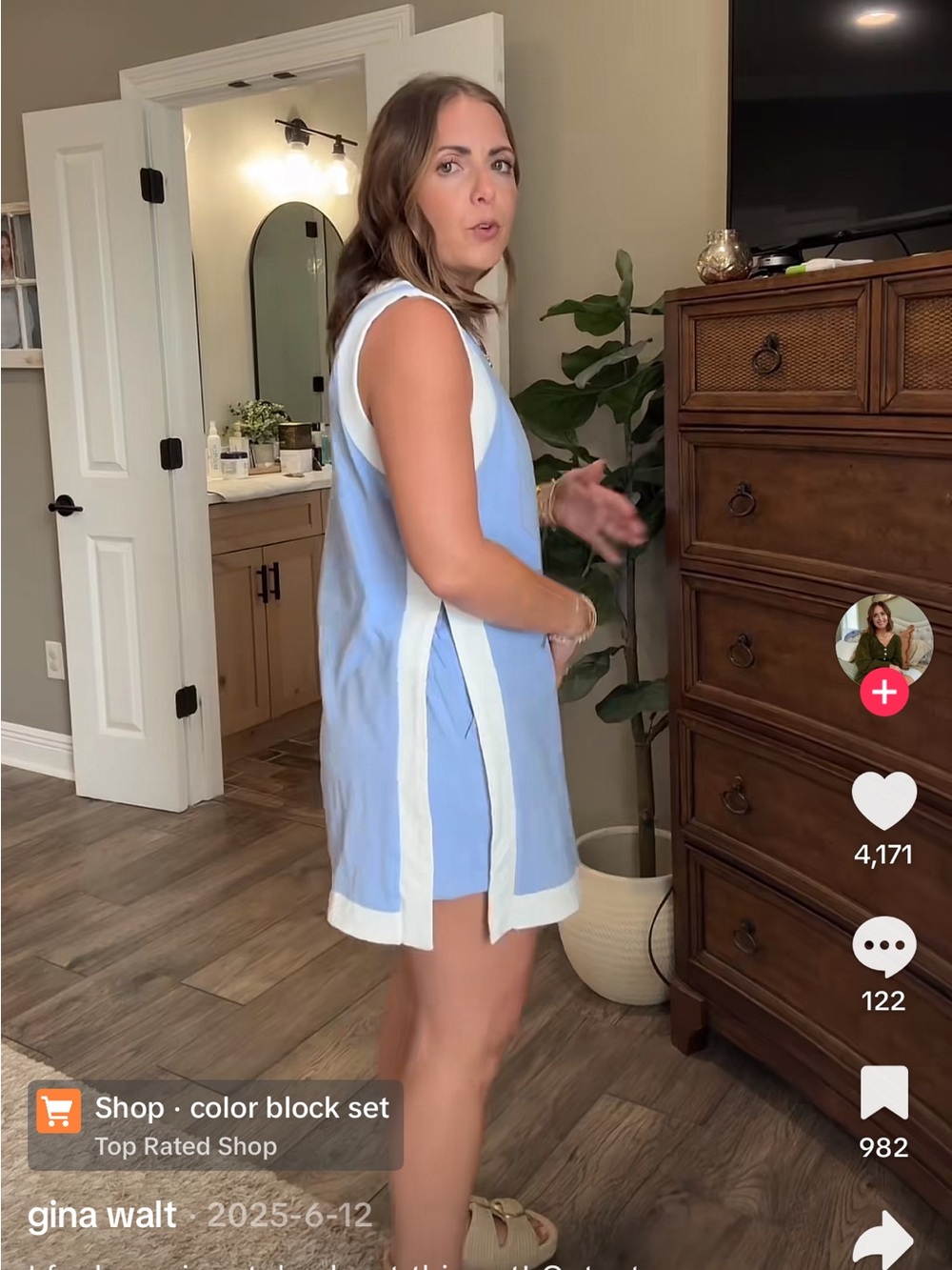2 piece Set - Picture 2 of 3